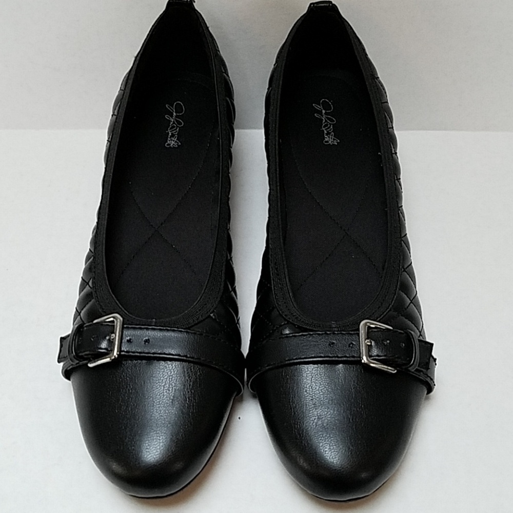 Jaclyn Smith Alba wedge pump like new